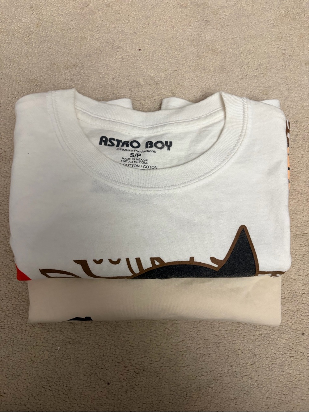 2 Pieces Graphic T-Shirts - Picture 6 of 6